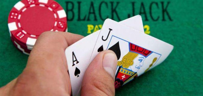 playing blackjack online